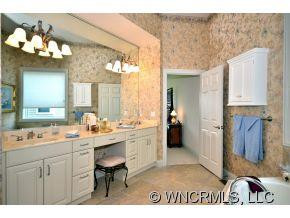 144 Augusta Circle - Photo 9
