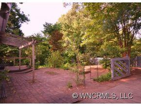 231 Woodland Road - Photo 4