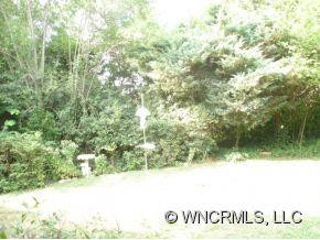 1735 A Haywood Manor Road - Photo 14