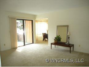 1735 A Haywood Manor Road - Photo 3