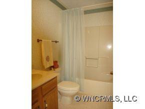 1735 A Haywood Manor Road - Photo 8