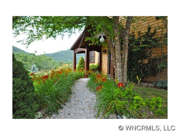 5505 Bear Wallow Mountain Road