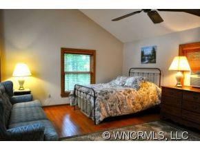 5505 Bear Wallow Mountain Road - Photo 5