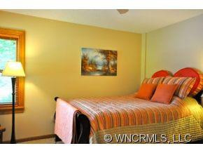 5505 Bear Wallow Mountain Road - Photo 7