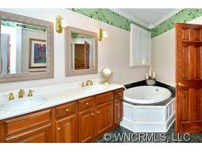 4 Wedgewood Court - Photo 10
