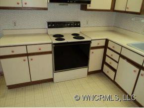 89 Sycamore - Photo 3