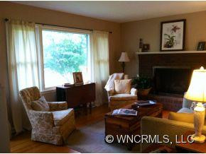 51 Debra - Photo 2