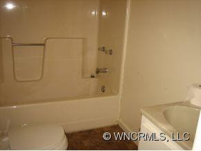32 Park Lane Avenue - Photo 18