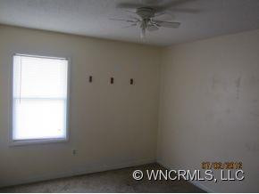 1387 Brown Ave - Photo 14