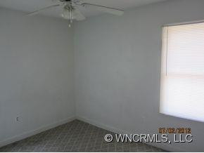1387 Brown Ave - Photo 10