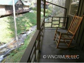 605 Fie Top Road - Photo 3