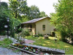 245 GYPSY LANE - Photo 16