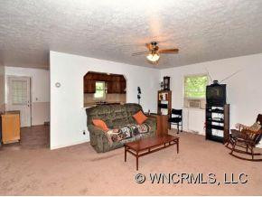 245 GYPSY LANE - Photo 4