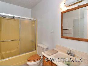245 GYPSY LANE - Photo 9