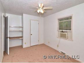 245 GYPSY LANE - Photo 10