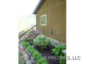295 Mountain Springs Road - Photo 4