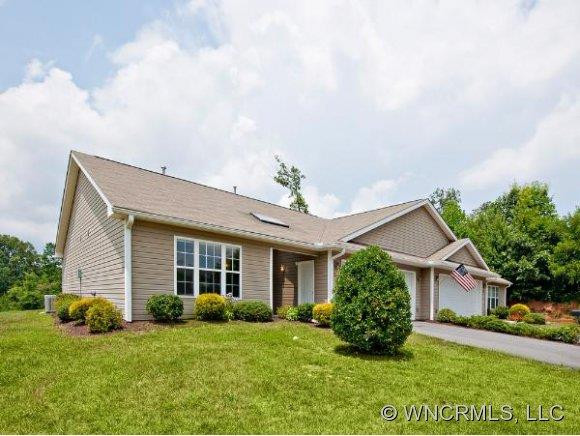 330 CASTLE CREEK VILLAGE