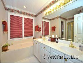2 Ridgemont Drive - Photo 11