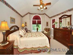 2 Ridgemont Drive - Photo 10