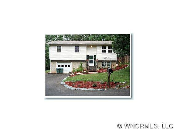 14 Chinaberry Lane
