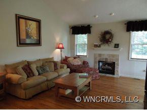 379 HIGH RIDGE DRIVE - Photo 2