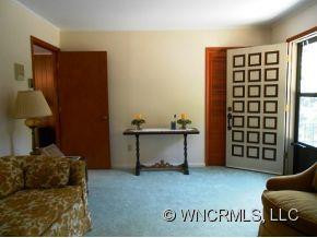 176 Central - Photo 7