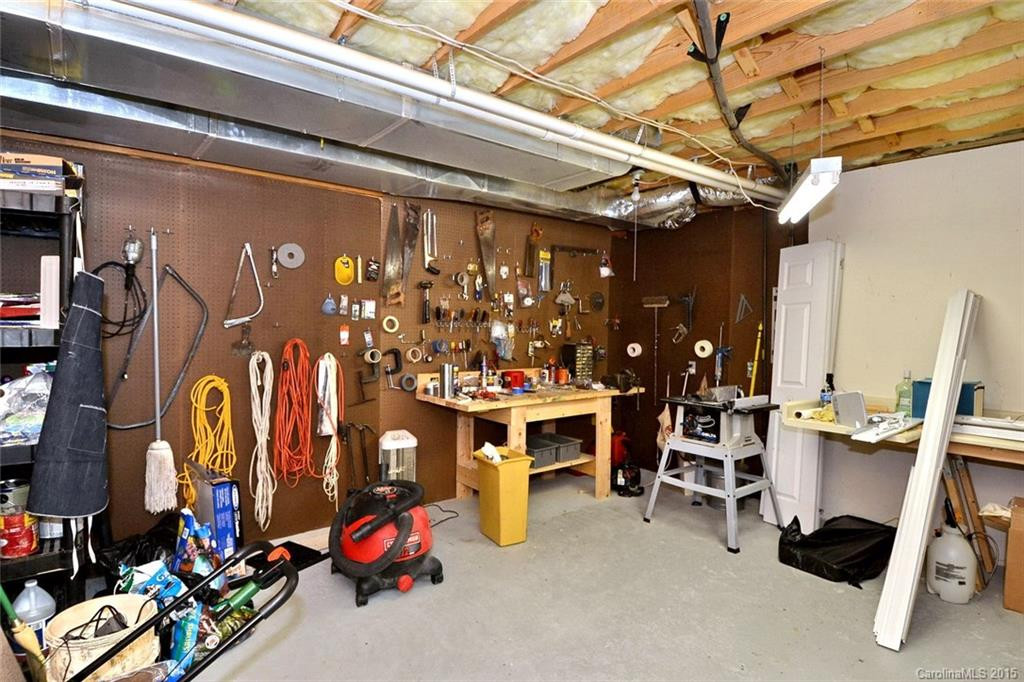 419 Woody Lane - Photo 21