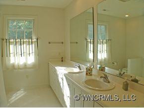 95 Dalonigei Court - Photo 14
