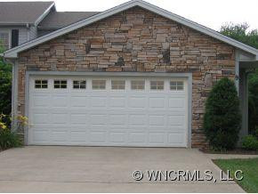 9 Holiday Drive - Photo 3