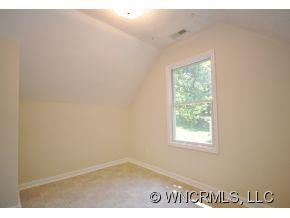 111 Blake Drive - Photo 12