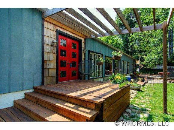 121 Stoney Fork Road