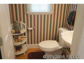 15 Four Oaks Drive - Photo 16