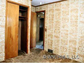 811 E. TRACY GROVE ROAD - Photo 12
