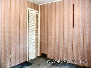 811 E. TRACY GROVE ROAD - Photo 14