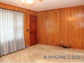811 E. TRACY GROVE ROAD - Photo 3