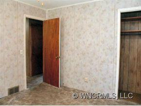 811 E. TRACY GROVE ROAD - Photo 10