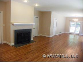 15 E. Ridgeway Drive - Photo 2