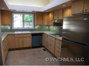 15 E. Ridgeway Drive - Photo 6