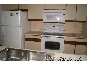127 Riverview Drive #8 - Photo 5
