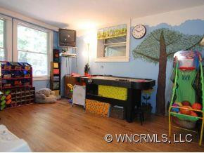 447 SUNSET DRIVE - Photo 16