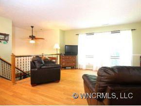 447 SUNSET DRIVE - Photo 5