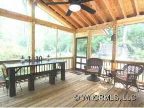 447 SUNSET DRIVE - Photo 9