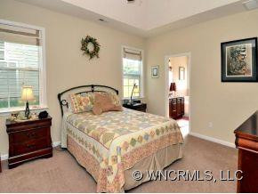 253 YADKIN ROAD - Photo 10