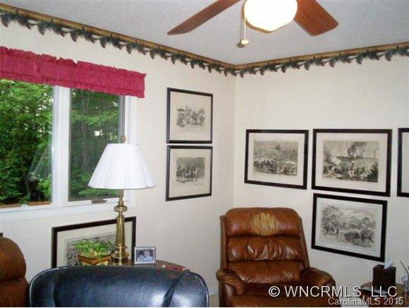 131 Scarlett Drive - Photo 17