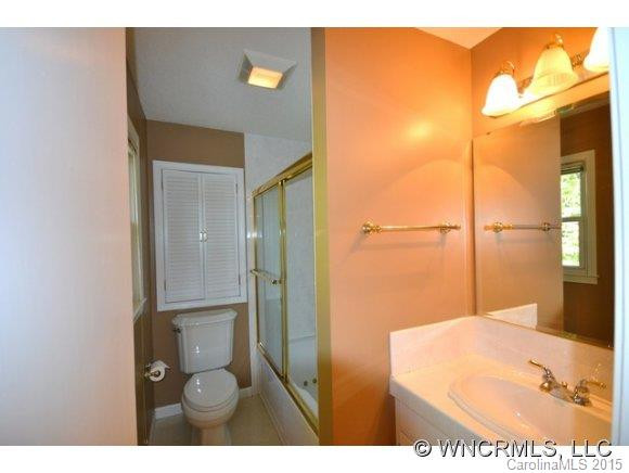 186 Denton Street - Photo 14