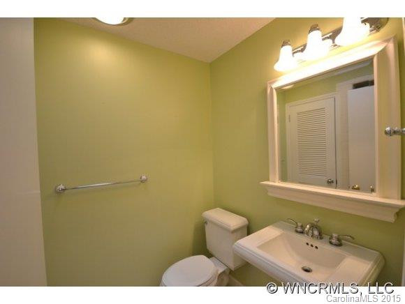 186 Denton Street - Photo 17