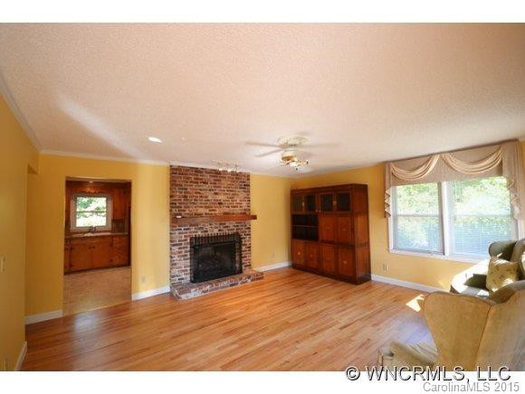 186 Denton Street - Photo 6