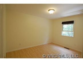392 Donna Lane - Photo 14