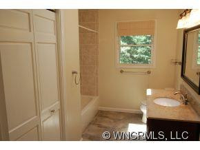 392 Donna Lane - Photo 15