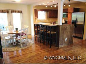27 Foxberry Drive - Photo 8